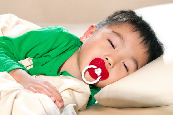 ¿Chupete en los bebes sí o no?